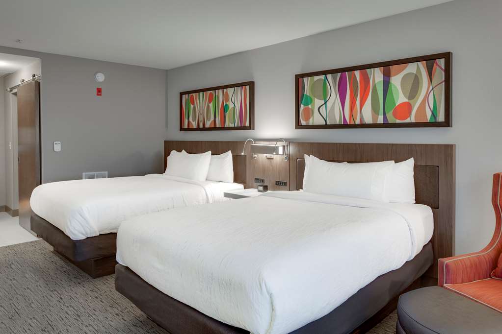 Hilton Garden Inn Oklahoma City Airport photo 2