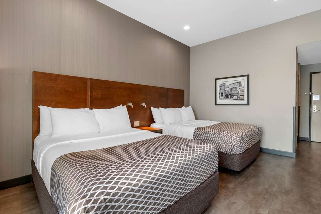 Best Western Plus East Side photo 2