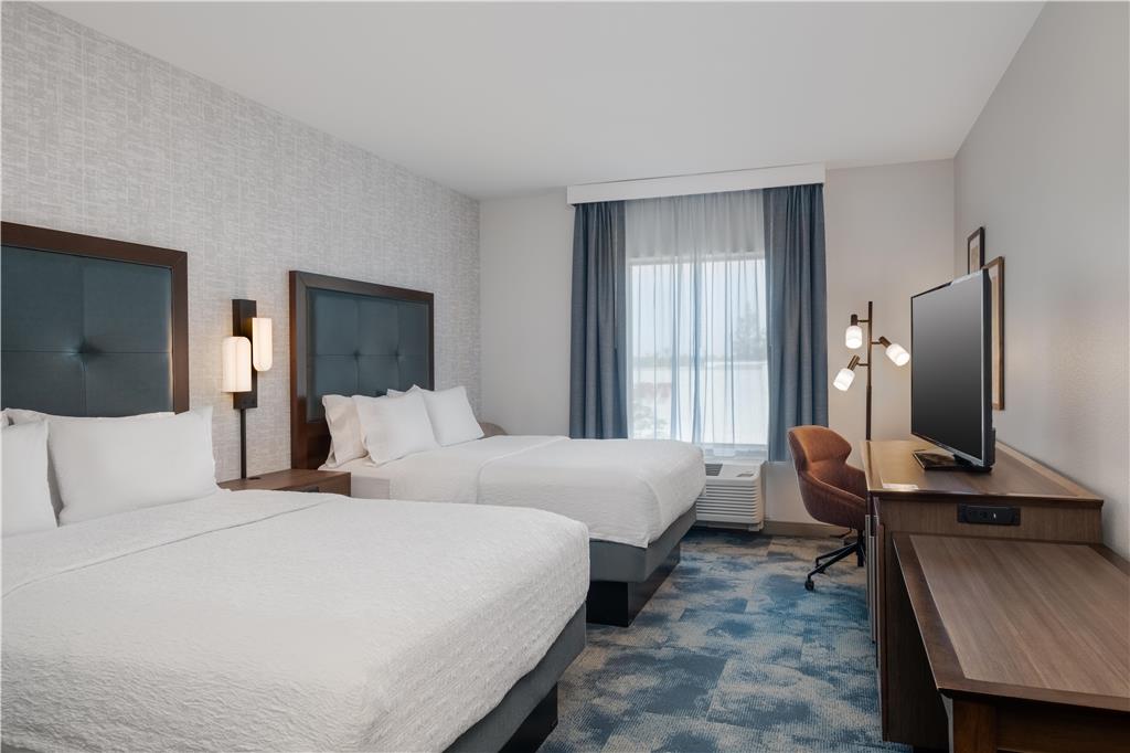 Hampton Inn Turlock photo 2