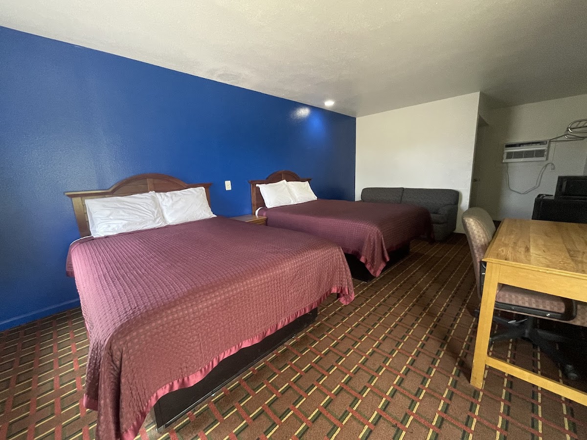 Red River Inn photo 2