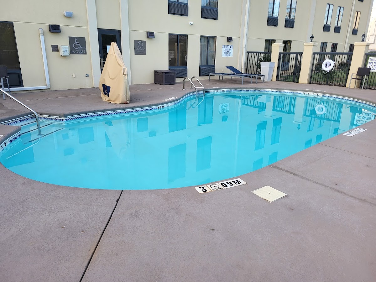Comfort Inn & Suites Greer - Greenville photo 3