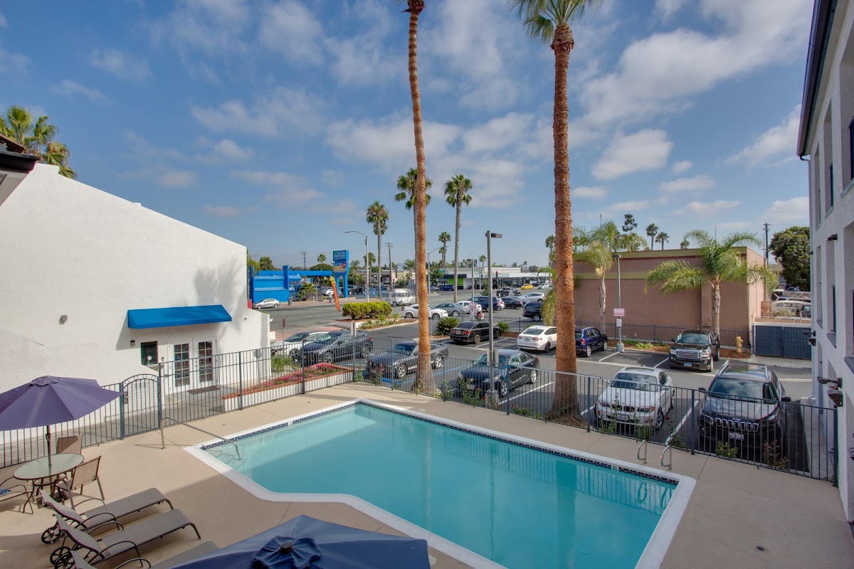 SureStay Plus Hotel by Best Western Chula Vista West photo 3