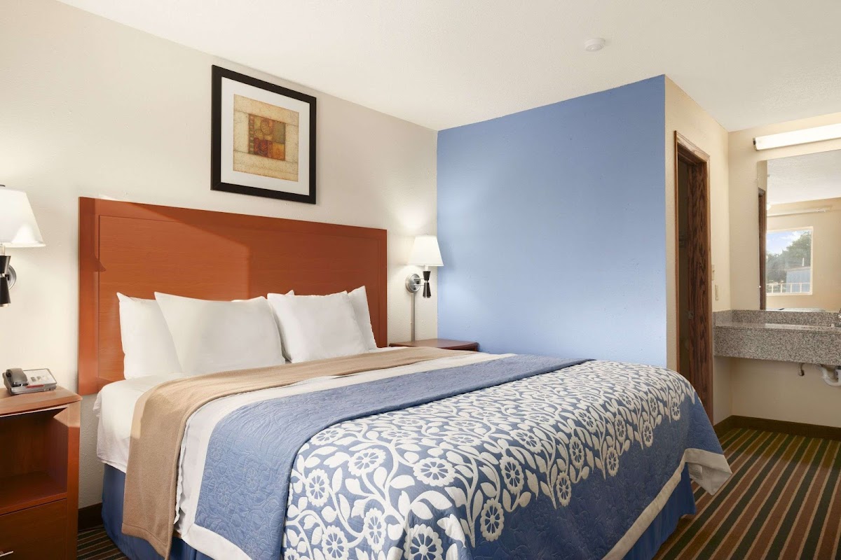 Days Inn by Wyndham Champaign/Urbana photo 2