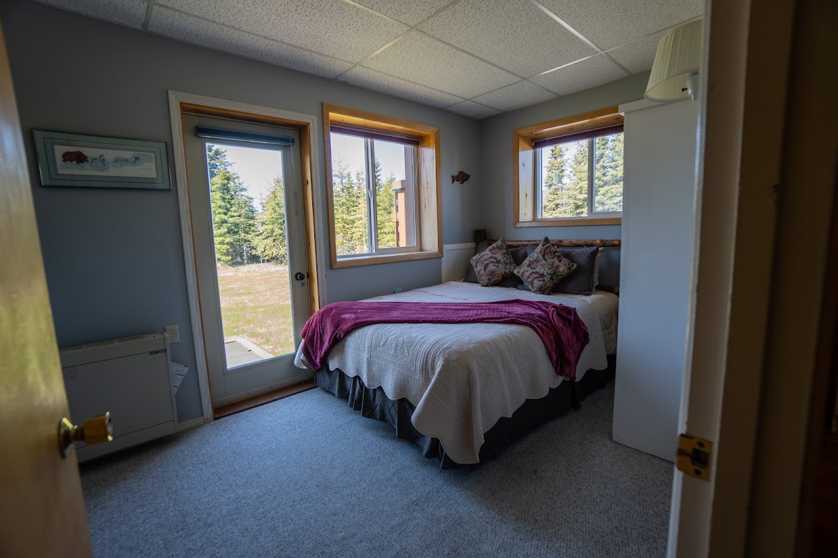 Jimmie Jack's 'Original' Alaska Fishing Lodge photo 2