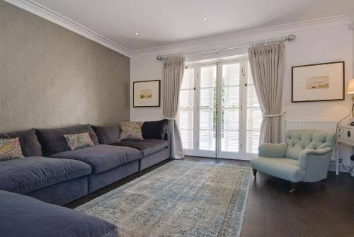 Compton House Hotel photo 3