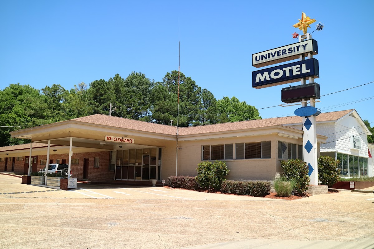 The University Motel