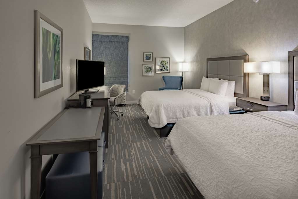 Hampton Inn Waco photo 2