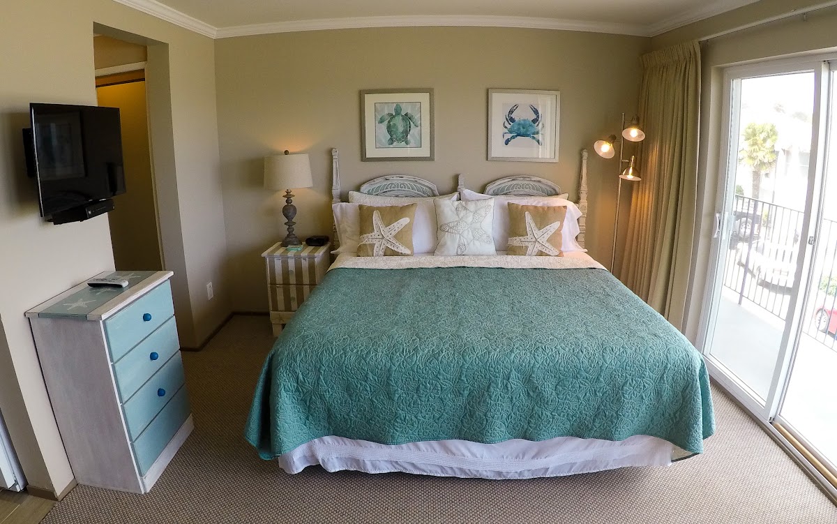 Capitola Beach Suites photo 2