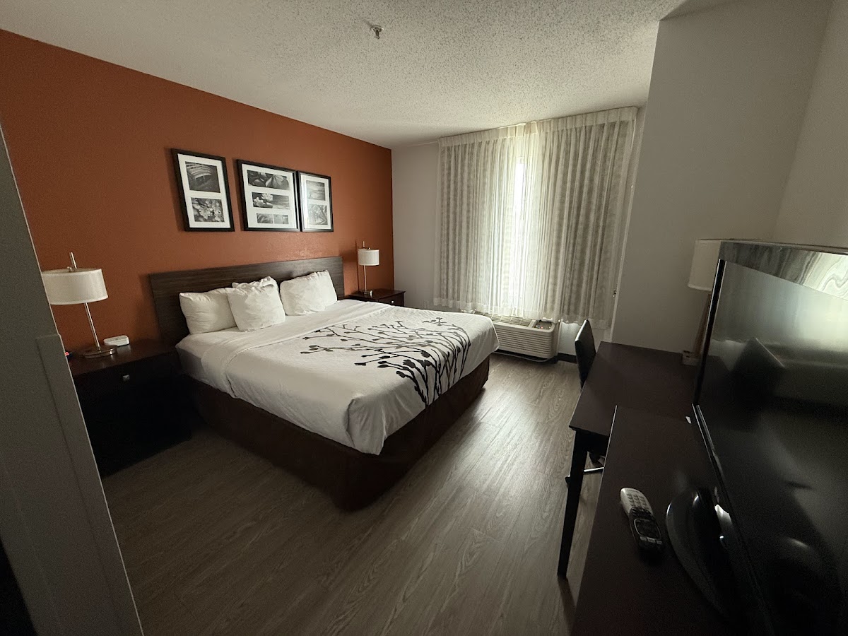 Sleep Inn & Suites Ft. Lauderdale International Airport photo 2
