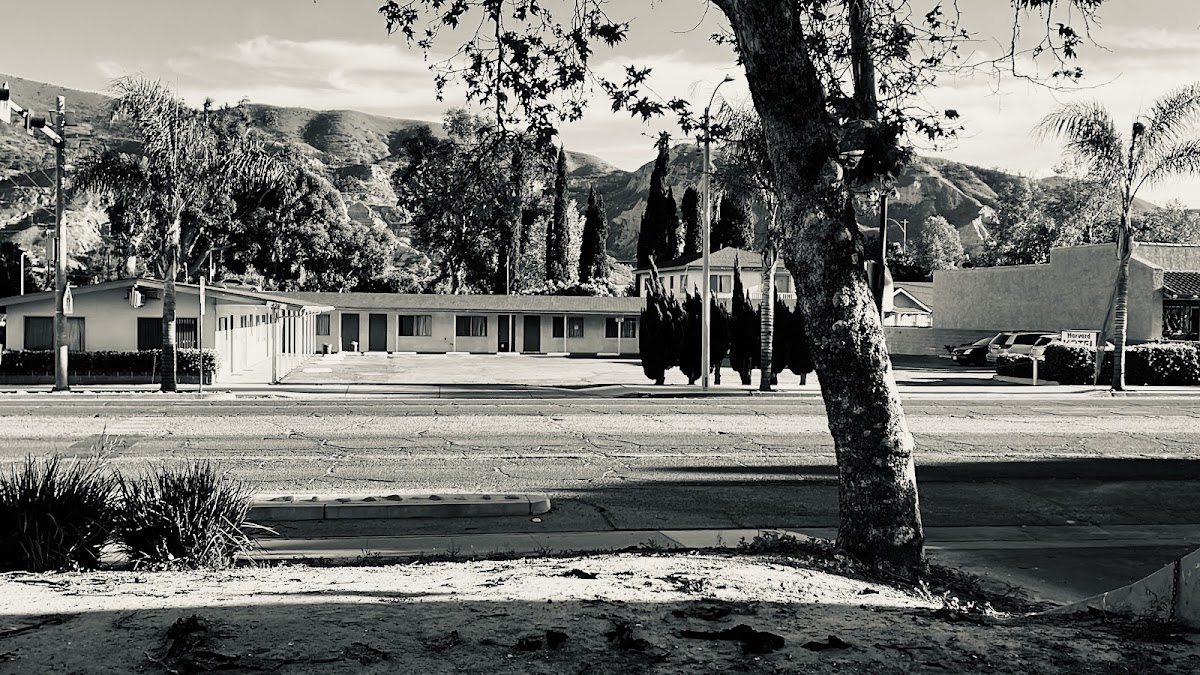 Harvard Motel photo 3