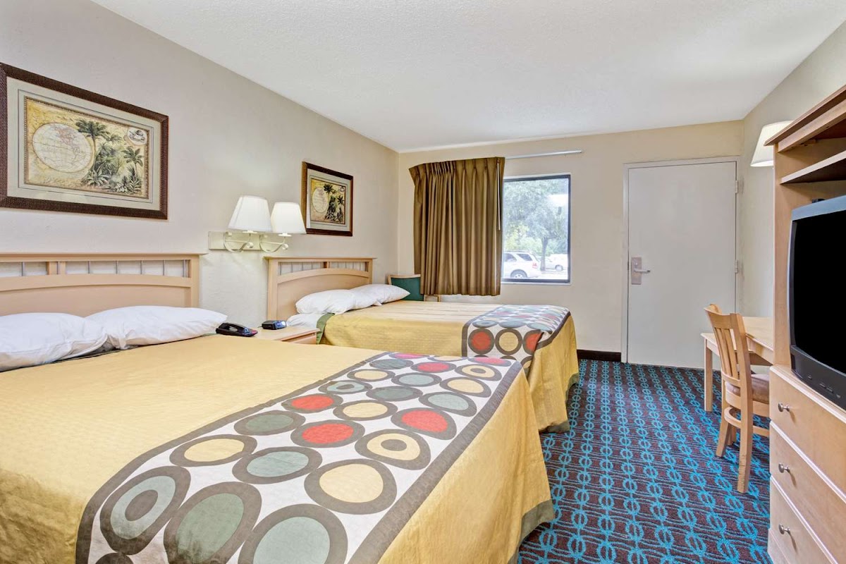 Super 8 by Wyndham Jacksonville Orange Park photo 2