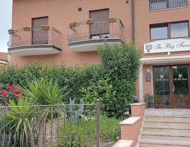 Residence Affittacamere The Big Family