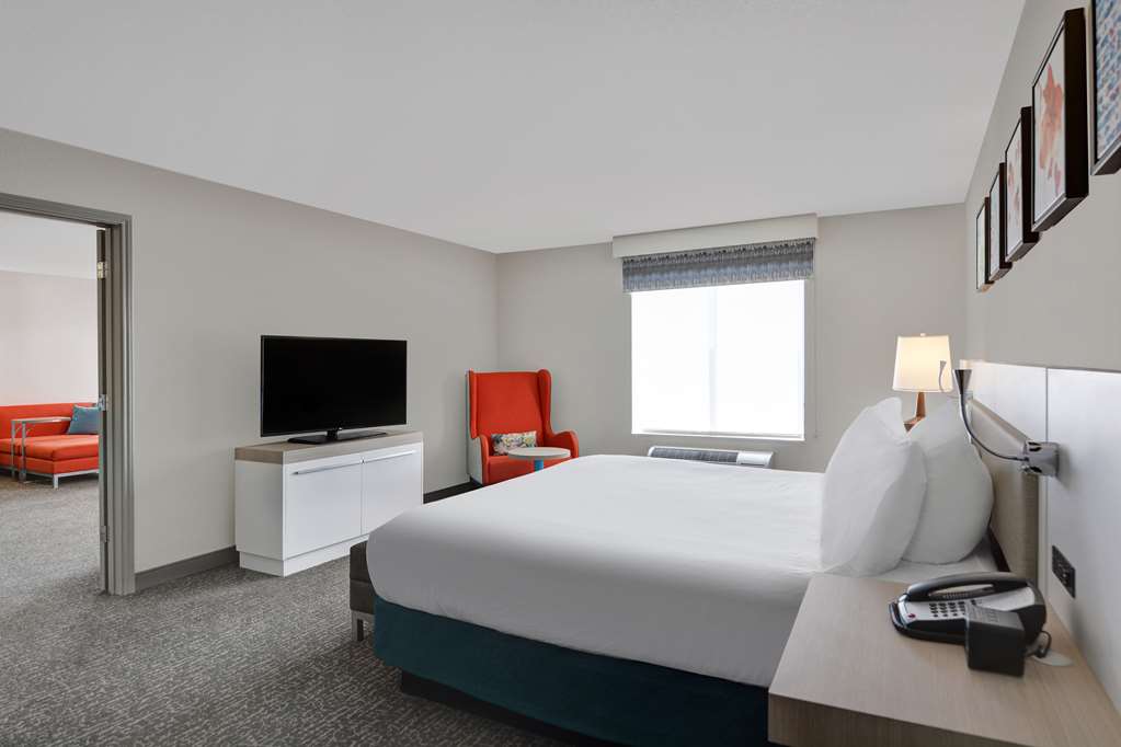 Hilton Garden Inn Jacksonville JTB/Deerwood Park photo 3