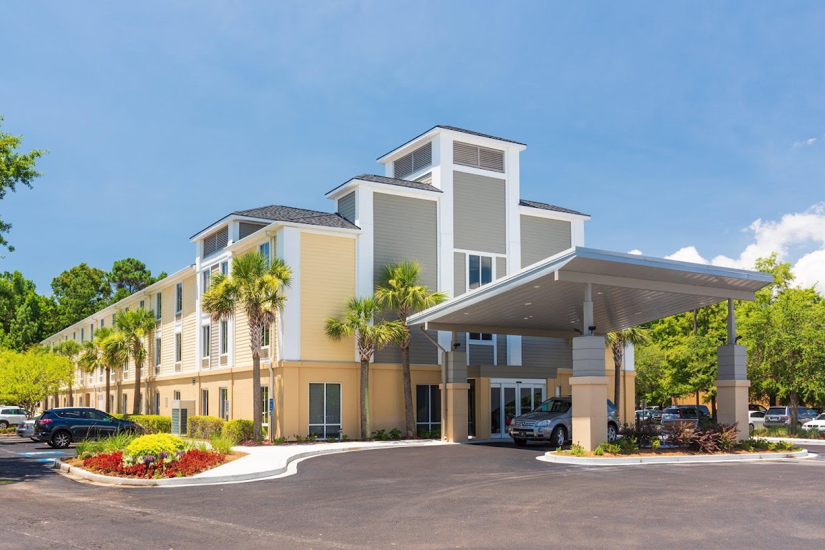 Holiday Inn Express Charleston US Hwy 17 & I-526 by IHG