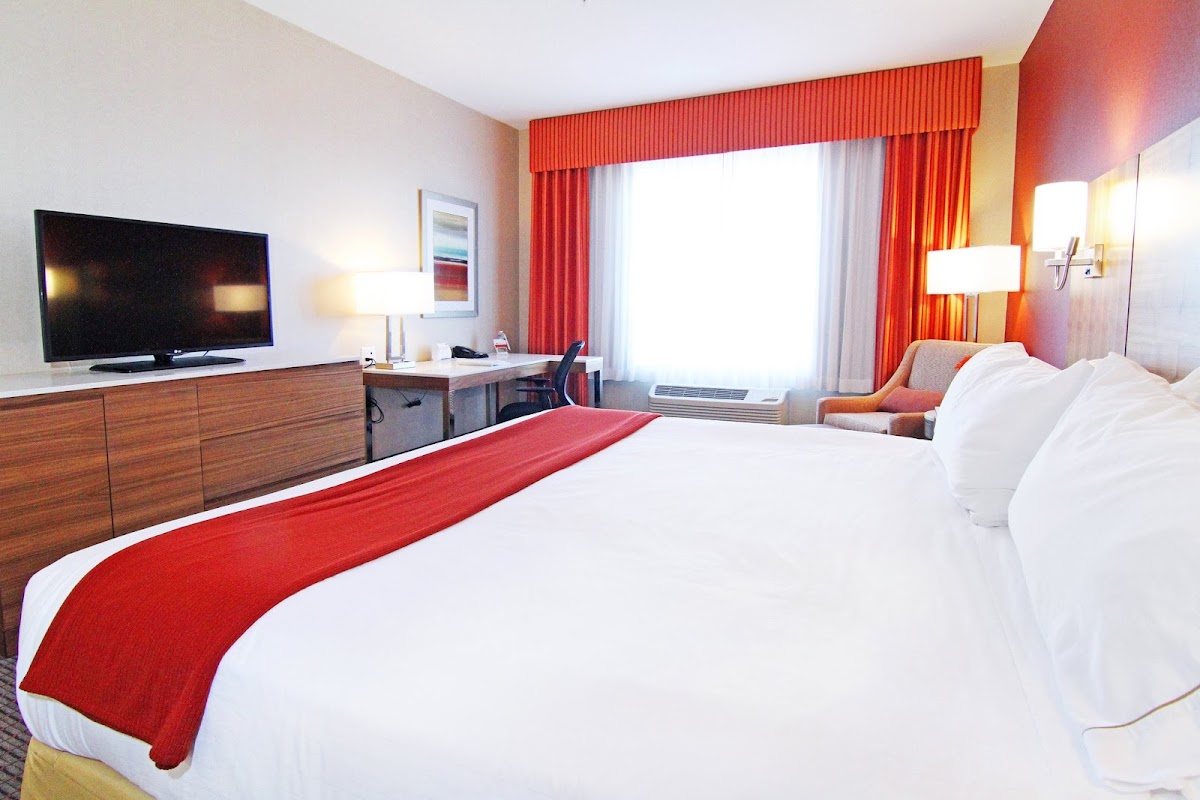 Holiday Inn Express & Suites Calgary NW - University Area by IHG photo 3