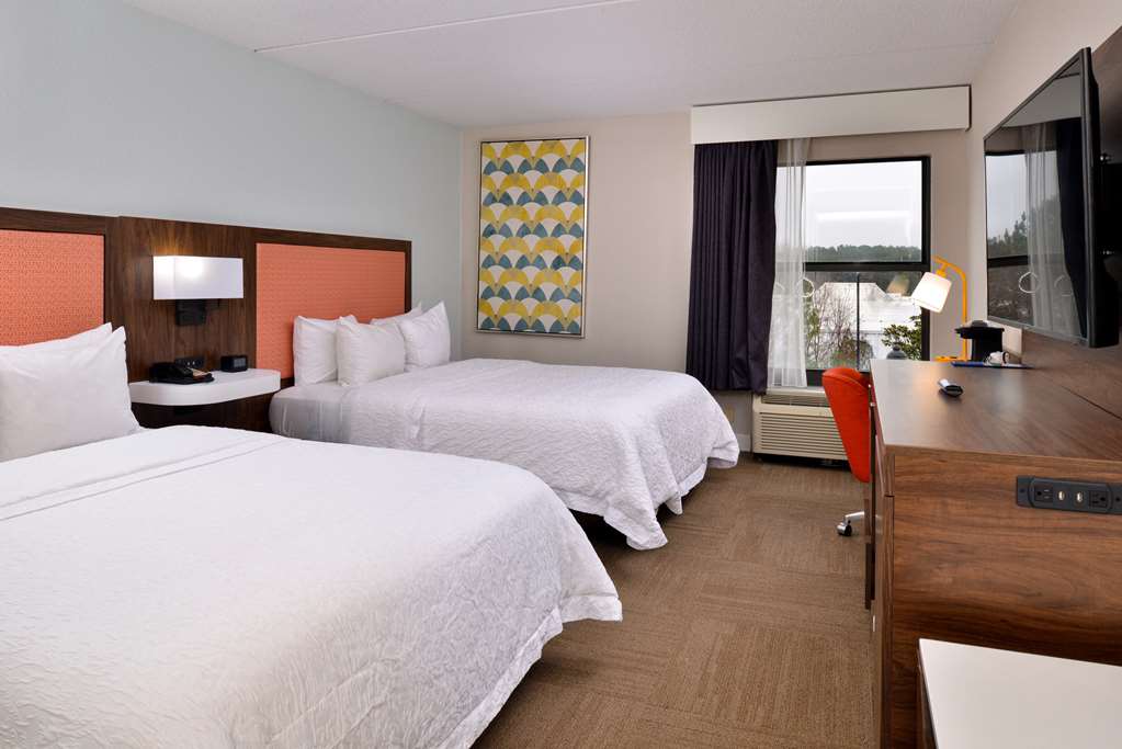 Hampton Inn Henderson photo 2