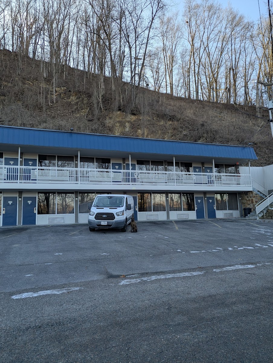 Motel 6 Chilhowie, VA - I-81