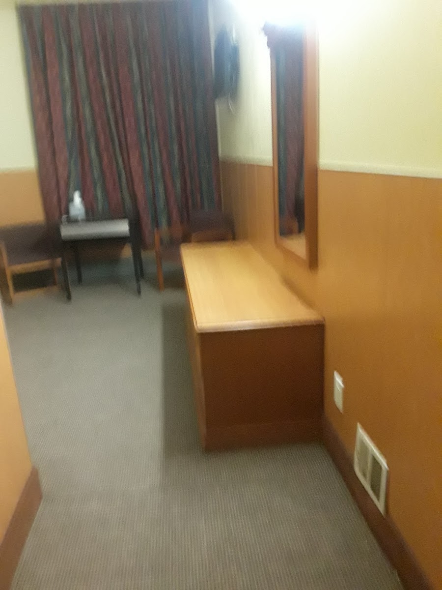 Riviera Motor Inn photo 2