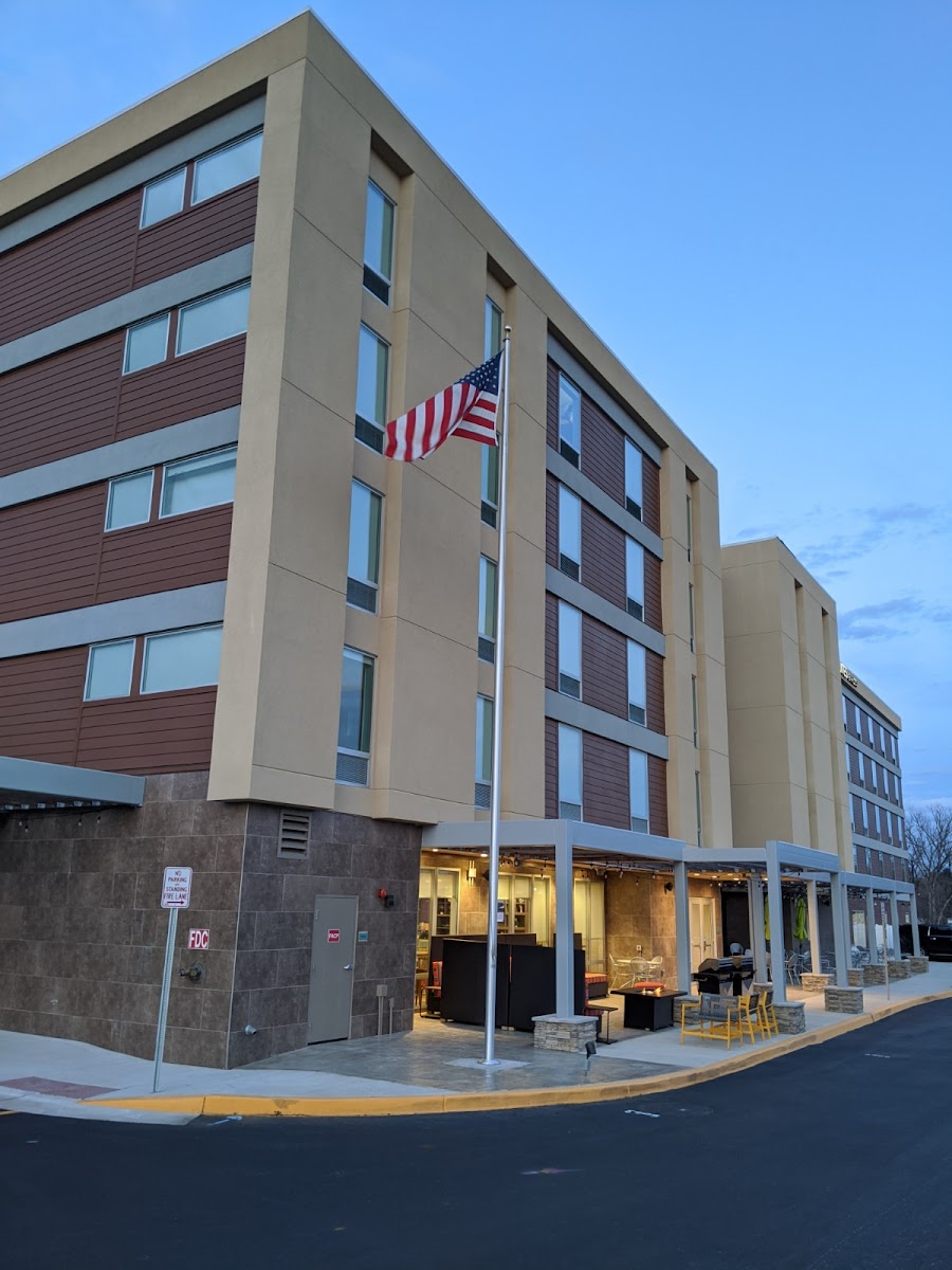Home2 Suites by Hilton Woodbridge Potomac Mills