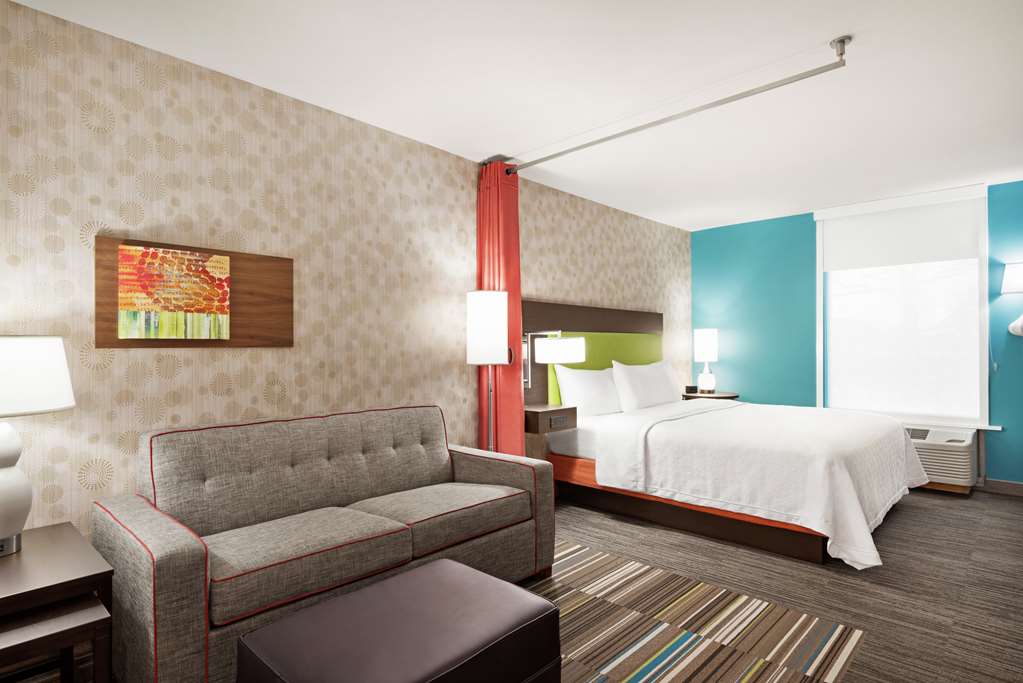 Home2 Suites by Hilton Woodbridge Potomac Mills photo 2