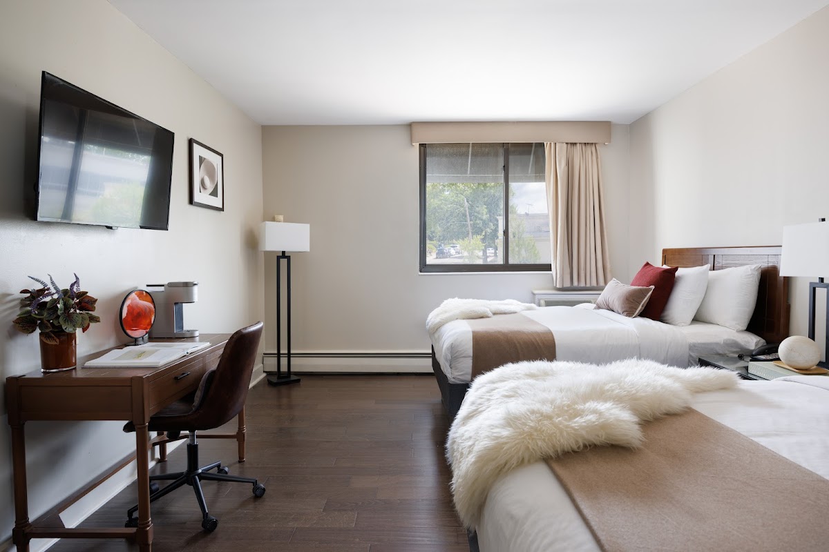 The Andrew Hotel photo 2