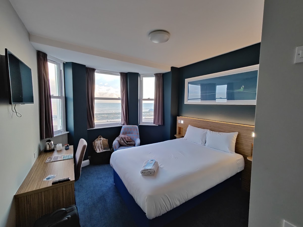 Travelodge Worthing Seafront photo 3