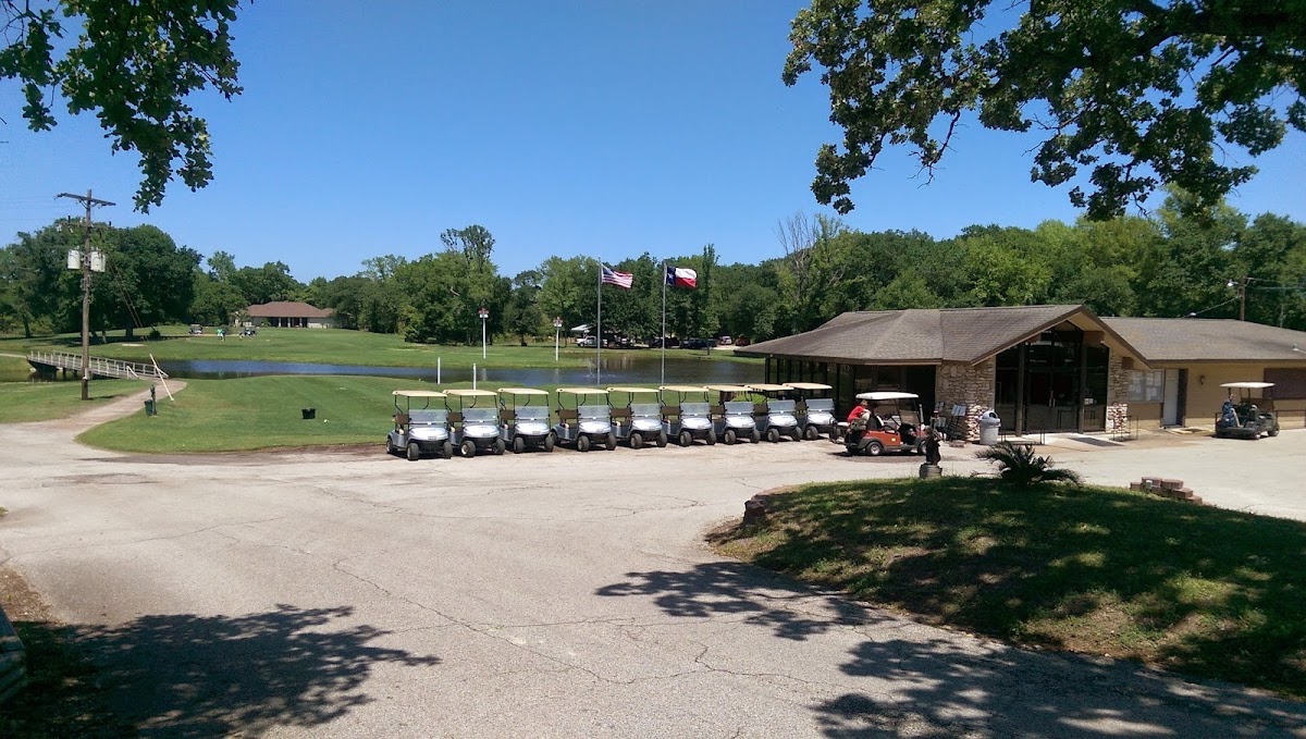 Hilltop Lakes