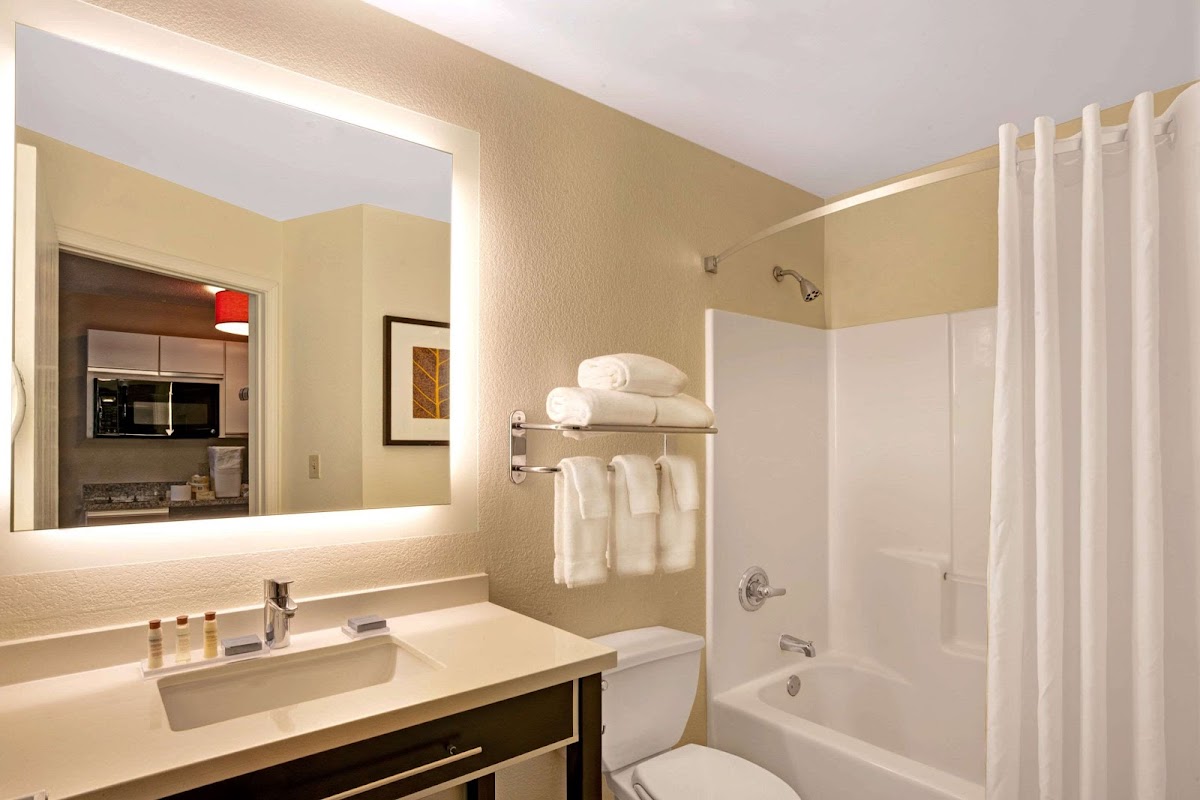 MainStay Suites Louisville Jeffersontown photo 3