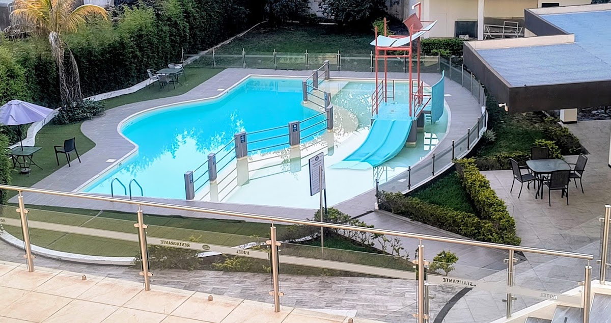 LA TERRAZA HOTEL photo 2