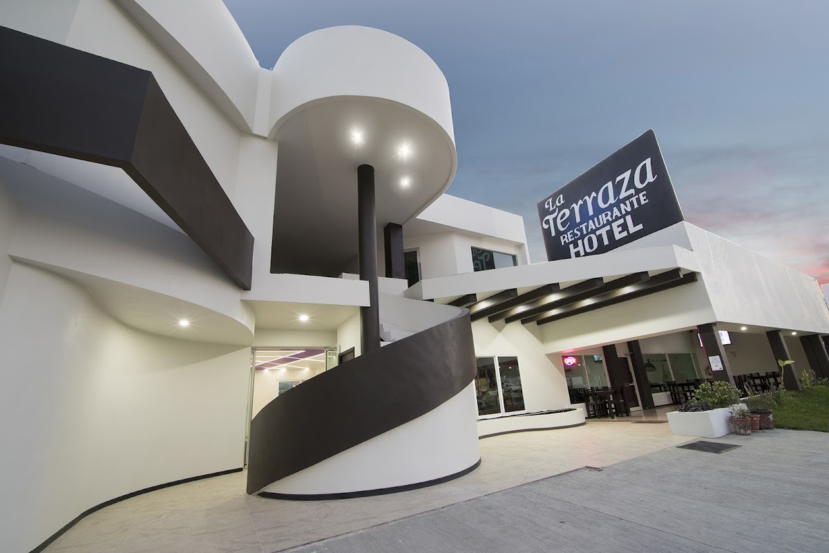 LA TERRAZA HOTEL photo 3