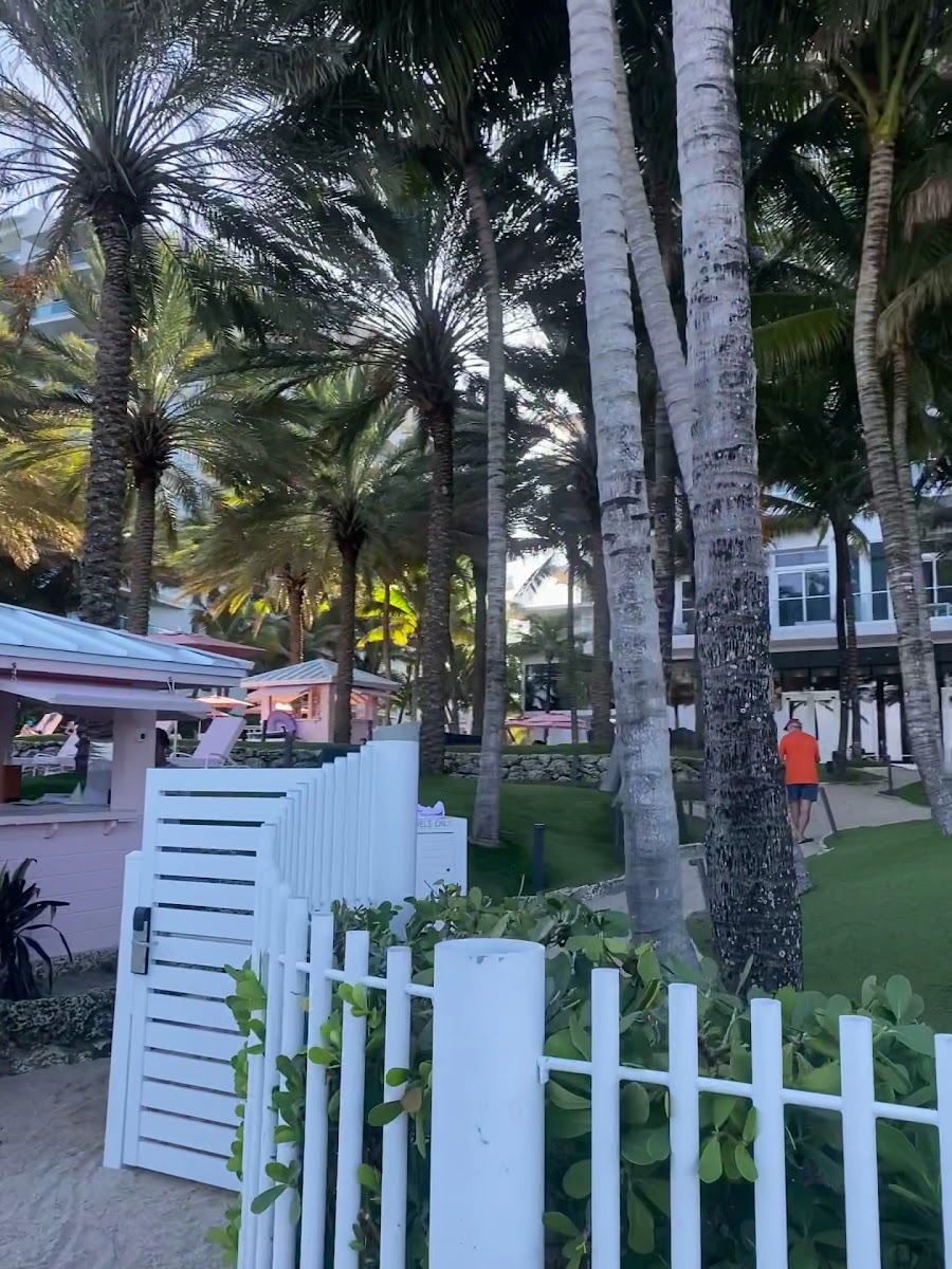 Grand Beach Hotel Surfside photo 2