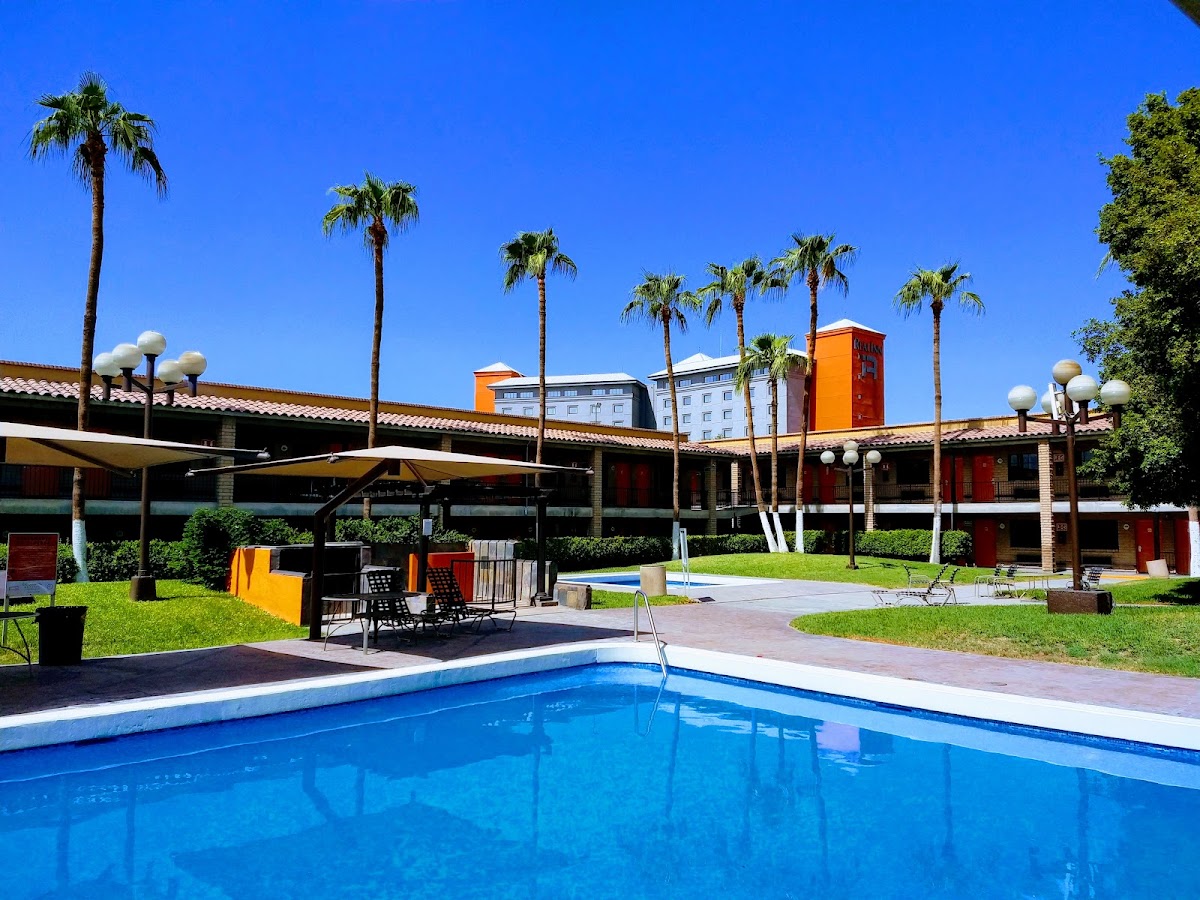 Hotel Colonial Mexicali photo 3