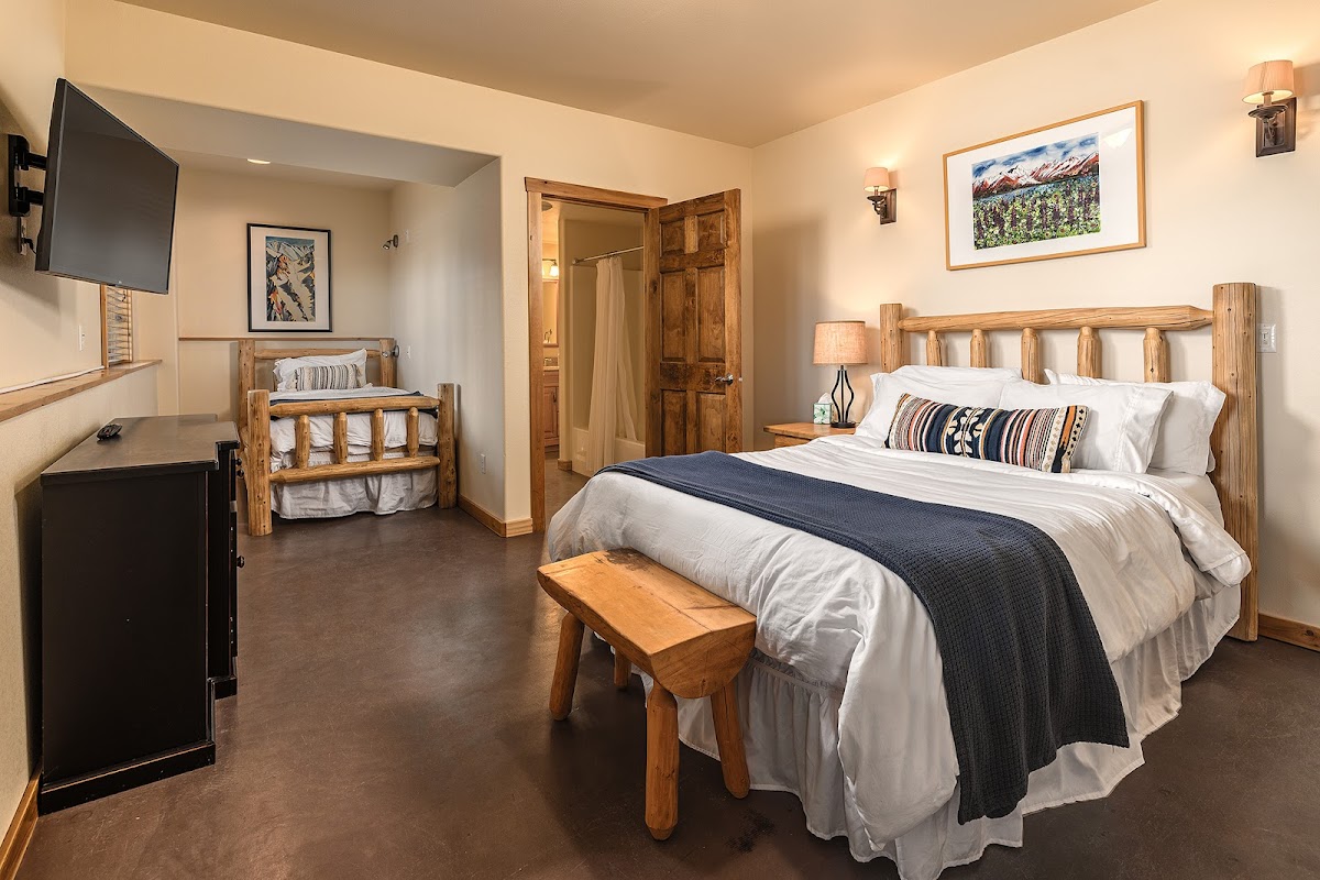 Majestic Valley Wilderness Lodge photo 3