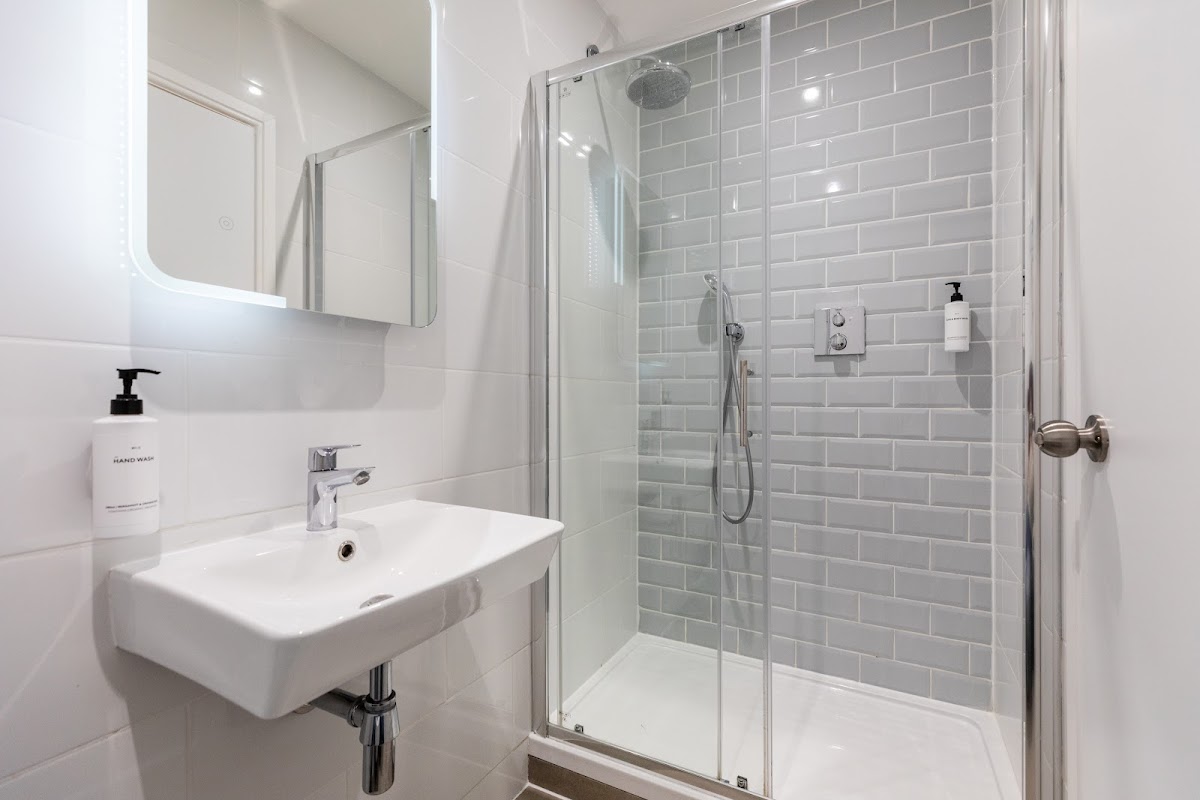The Chapter Hotels - The J Hyde Park photo 3