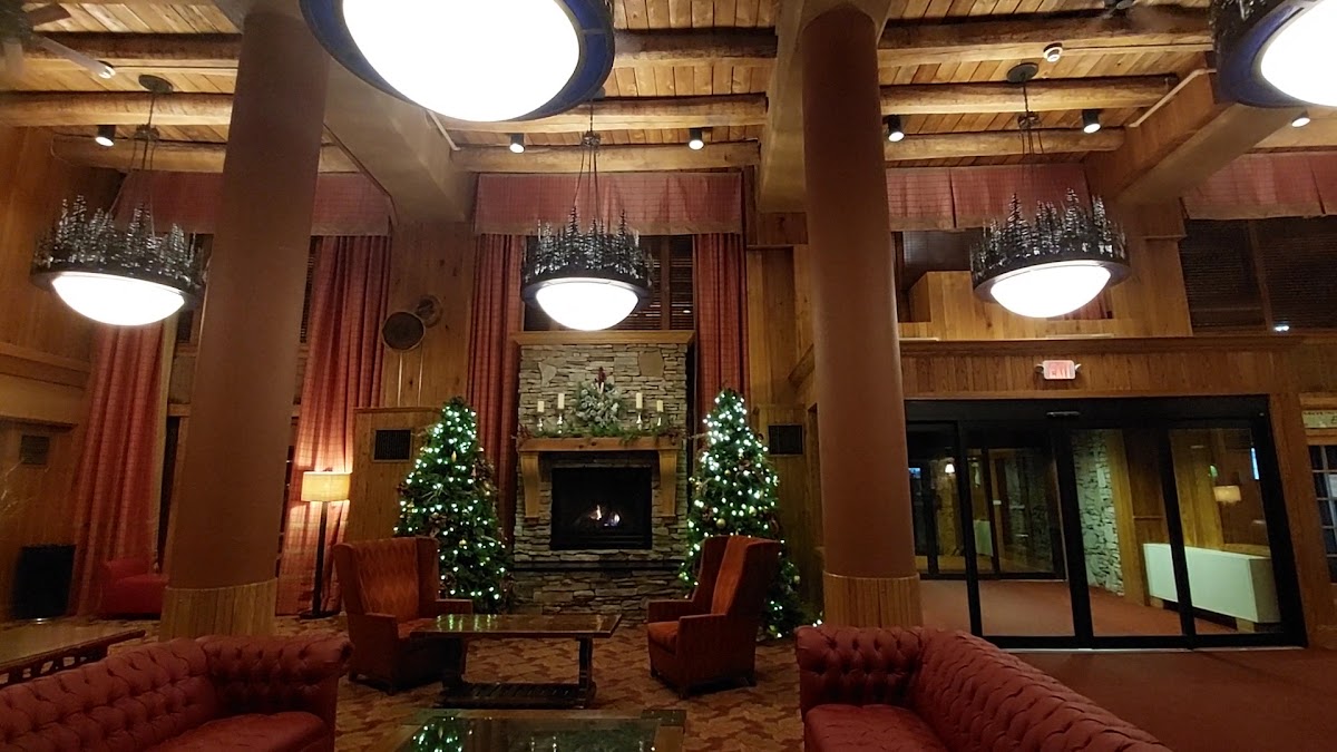 Slopeside Hotel by Seven Springs Resort photo 2