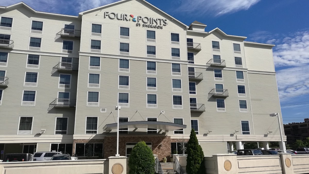 Cumberland House Knoxville, Tapestry Collection by Hilton
