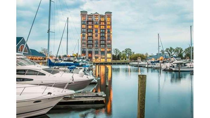 Shoreline Inn & Conference Center, an Ascend Collection Hotel