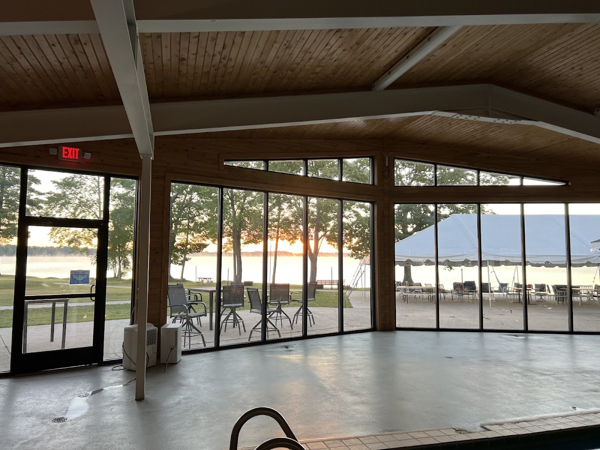 Lake Cadillac Resort photo 3