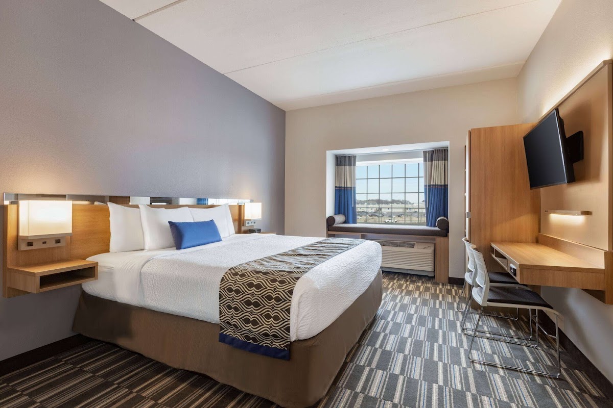 Microtel Inn & Suites by Wyndham Gambrills photo 2