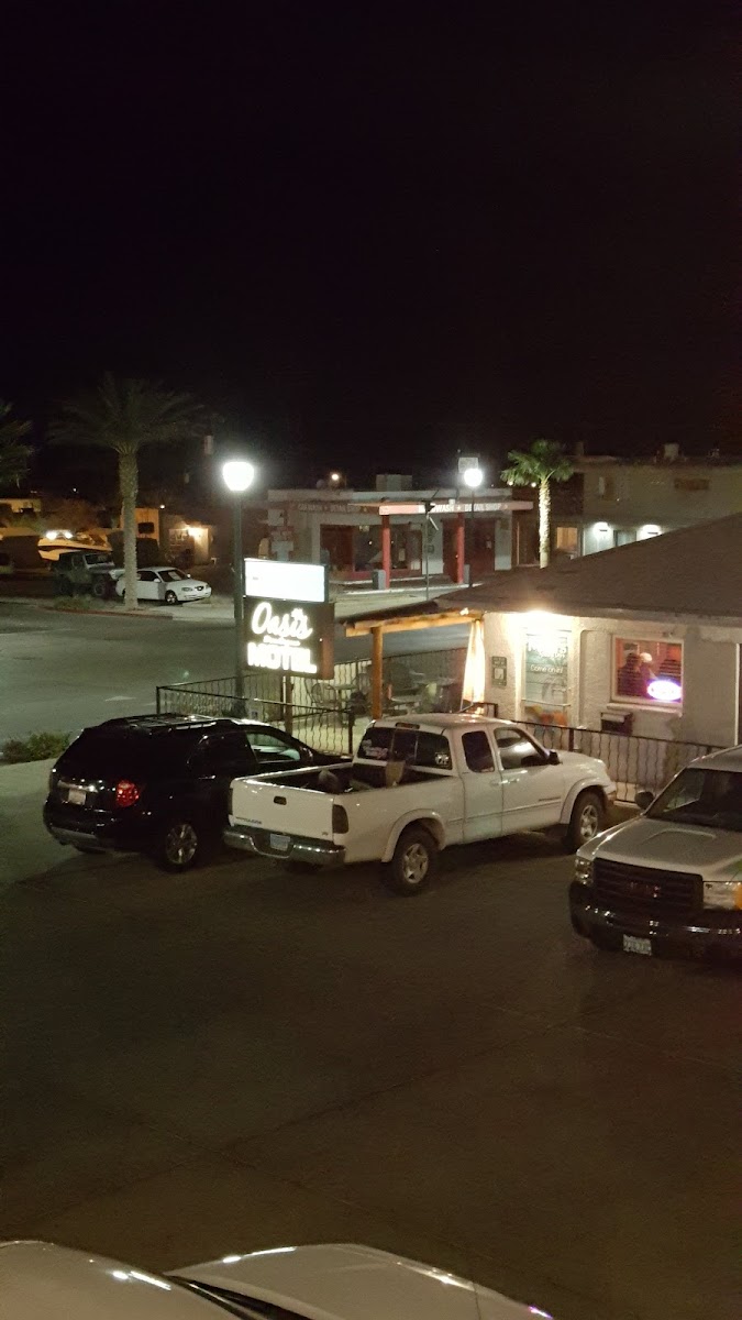 Oasis Boutique Motel photo 3