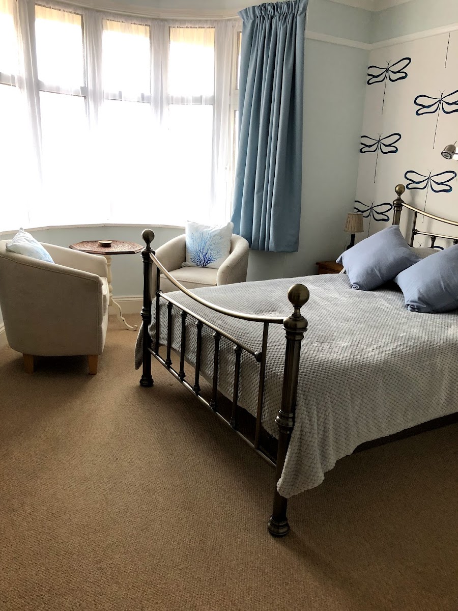 Room 8