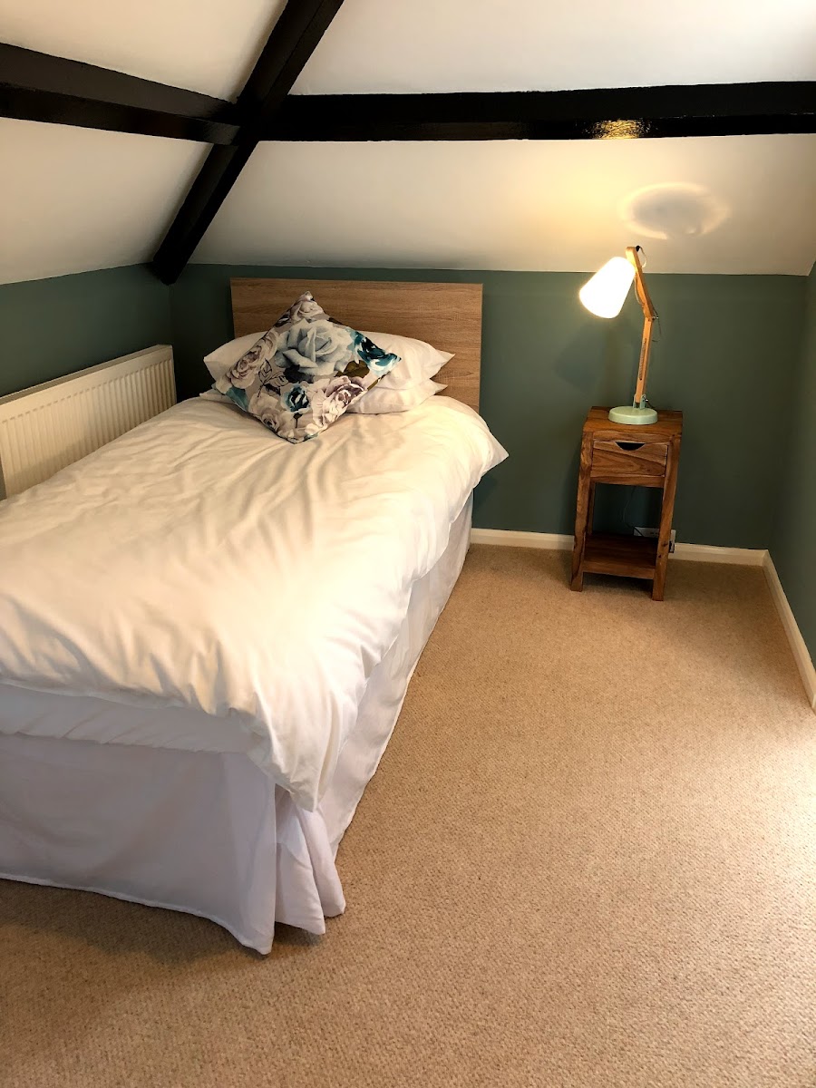Room 9