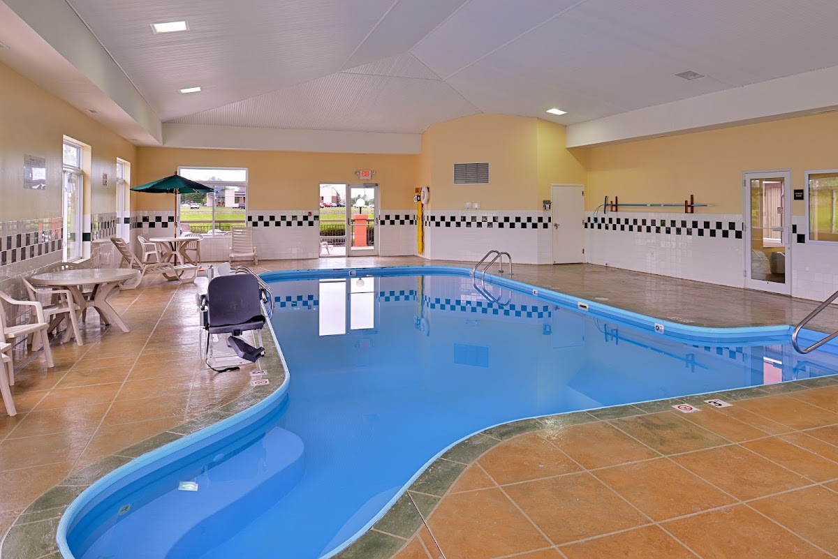 Red Roof Inn Clyde photo 3