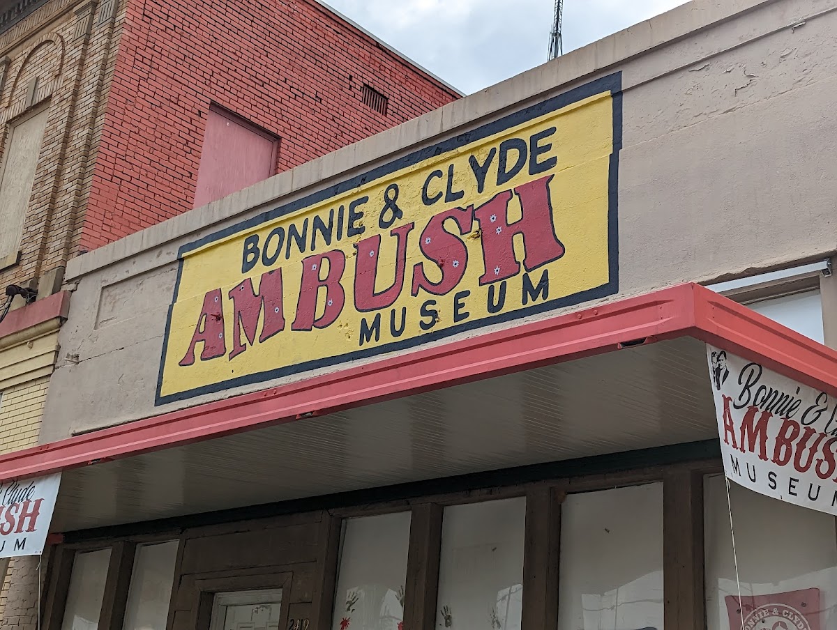 The Authentic Bonnie and Clyde Museum