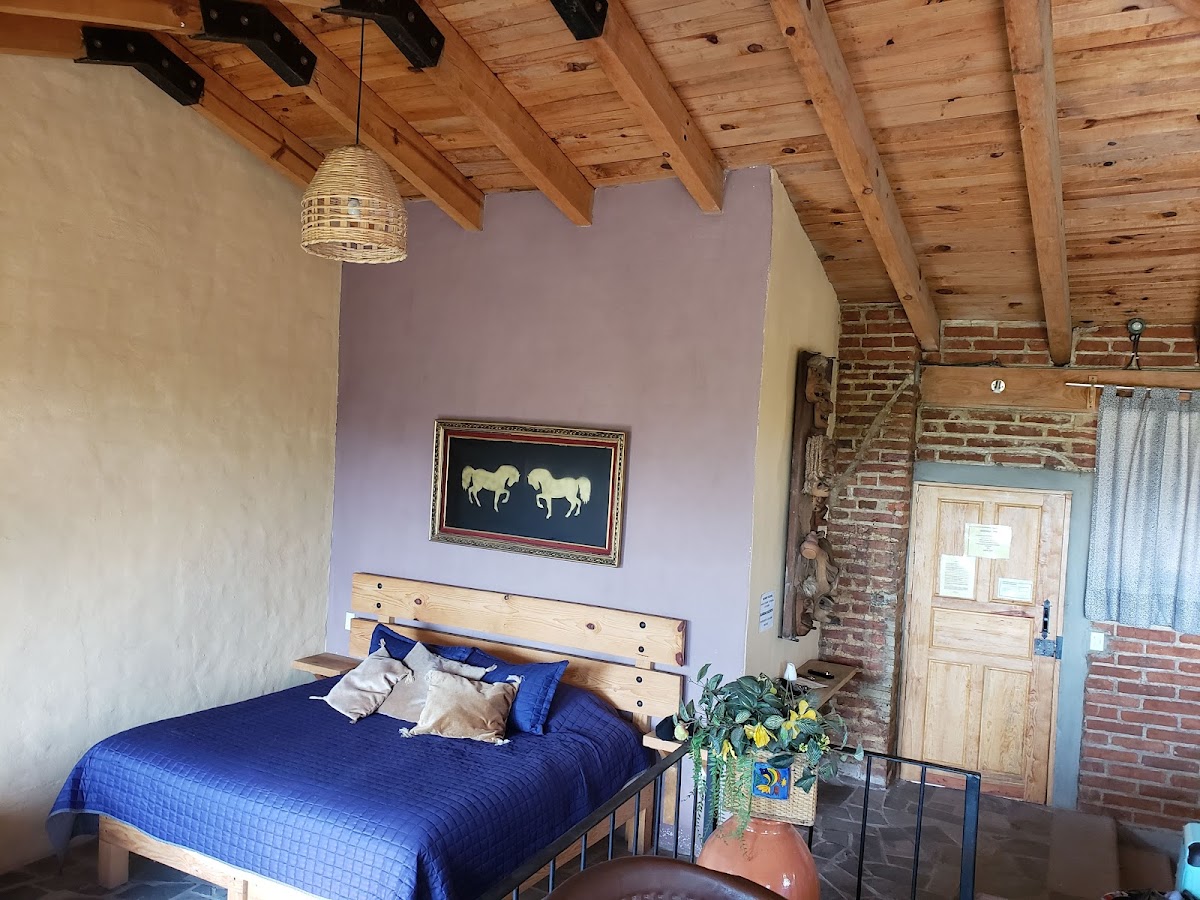 BUGAMVILLAS EXT photo 3