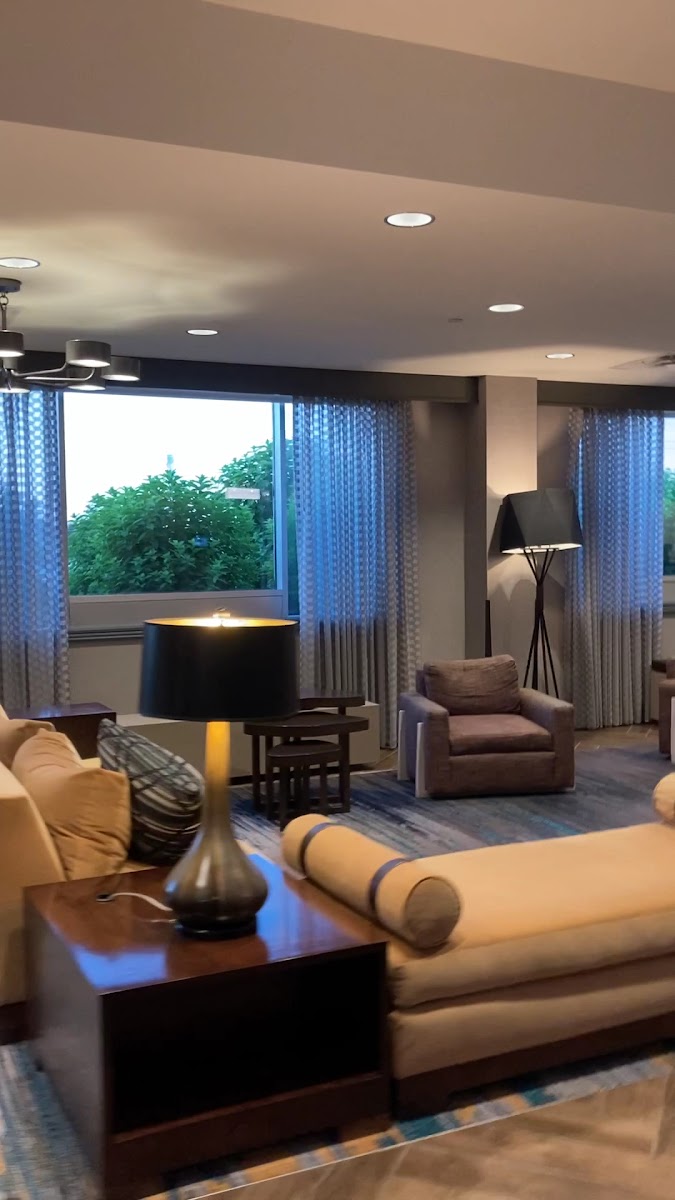 Hilton Cincinnati Airport photo 2