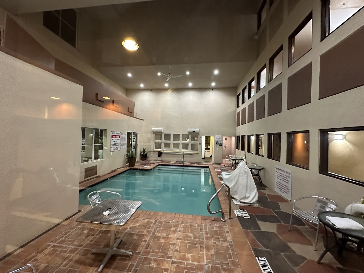 Best Western Plus Rockwall Inn & Suites photo 3