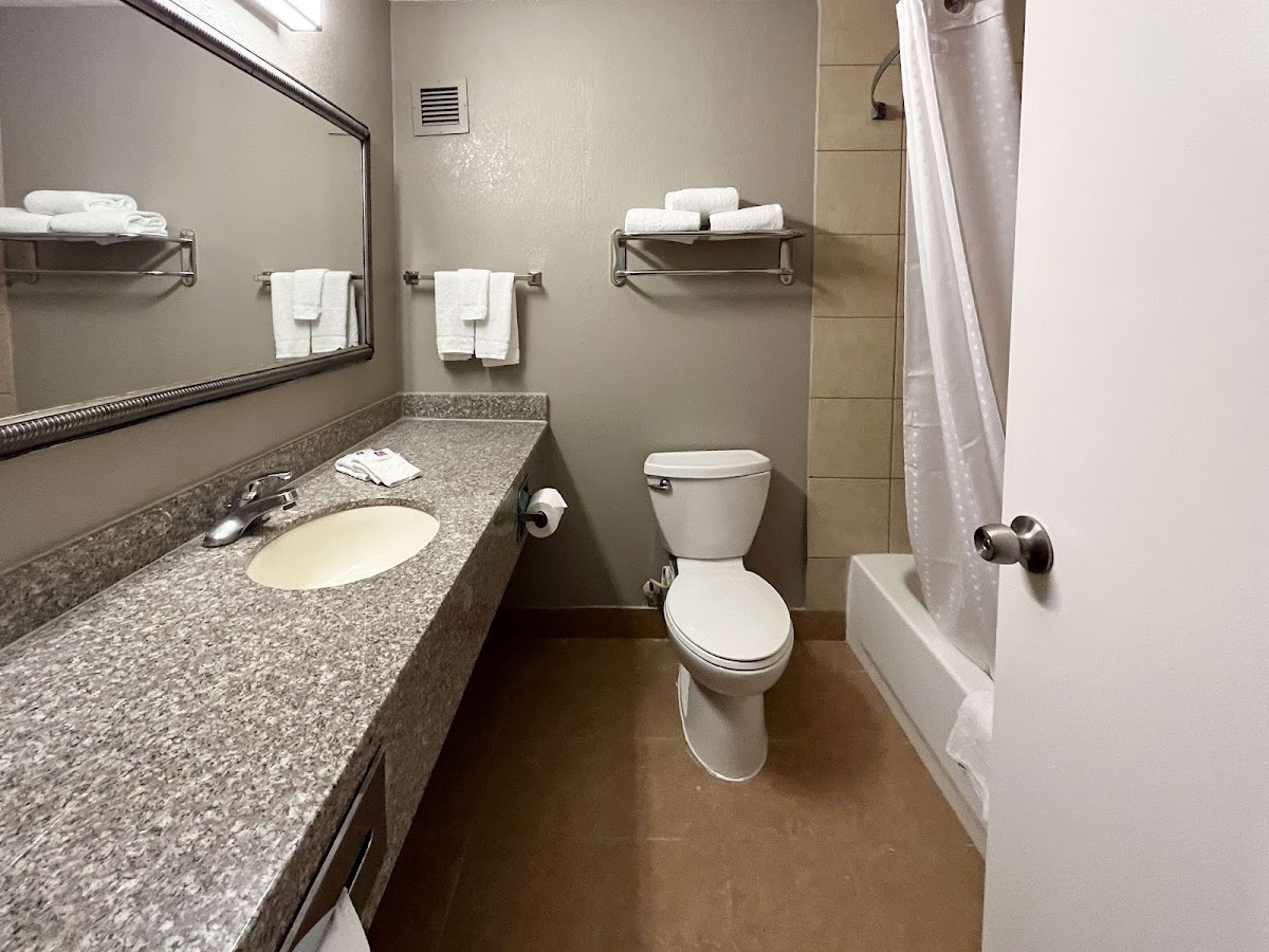 Motel 6 Nacogdoches, TX SFA University photo 3
