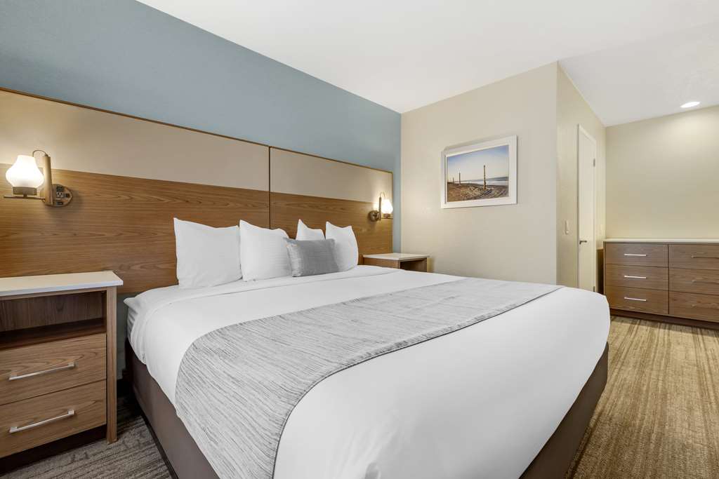 Best Western Carlsbad by the Sea photo 2