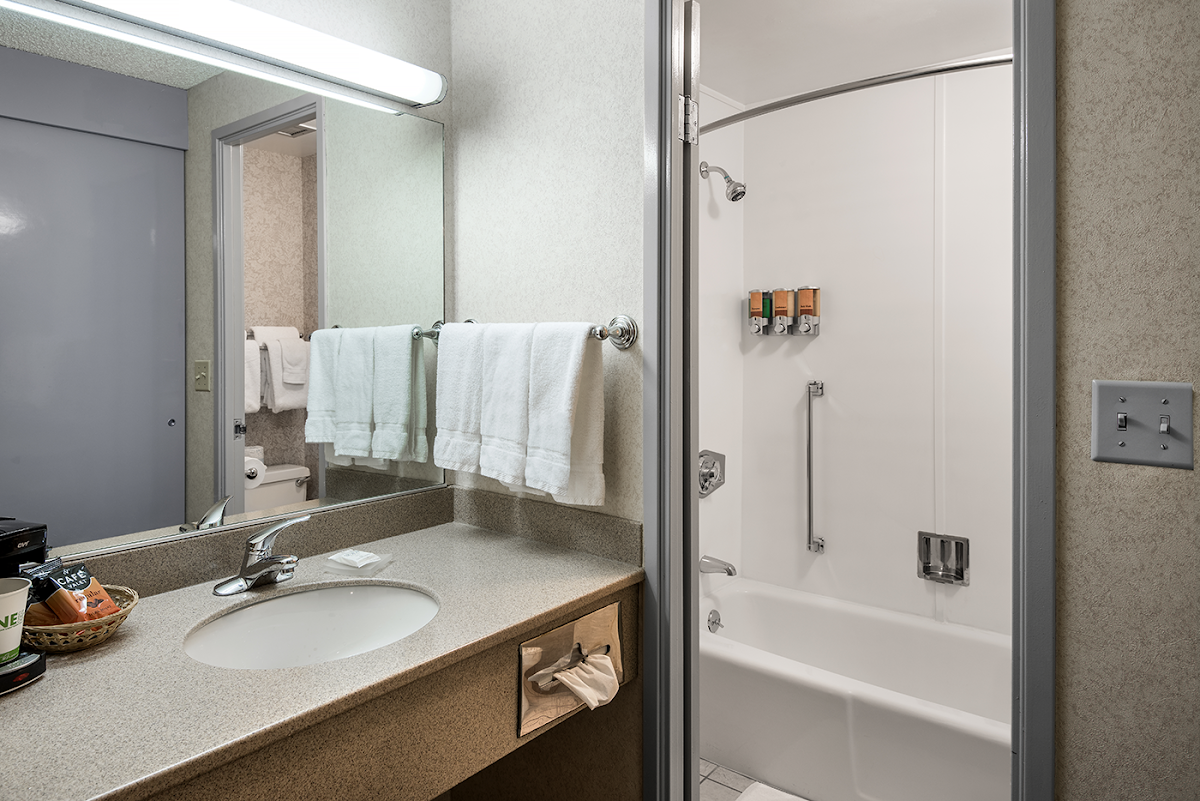 Westmark Anchorage Hotel & Conference Center photo 3